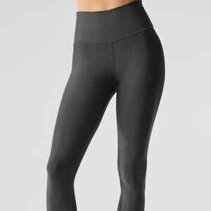 Alo Yoga High-Waist Airlift Legging